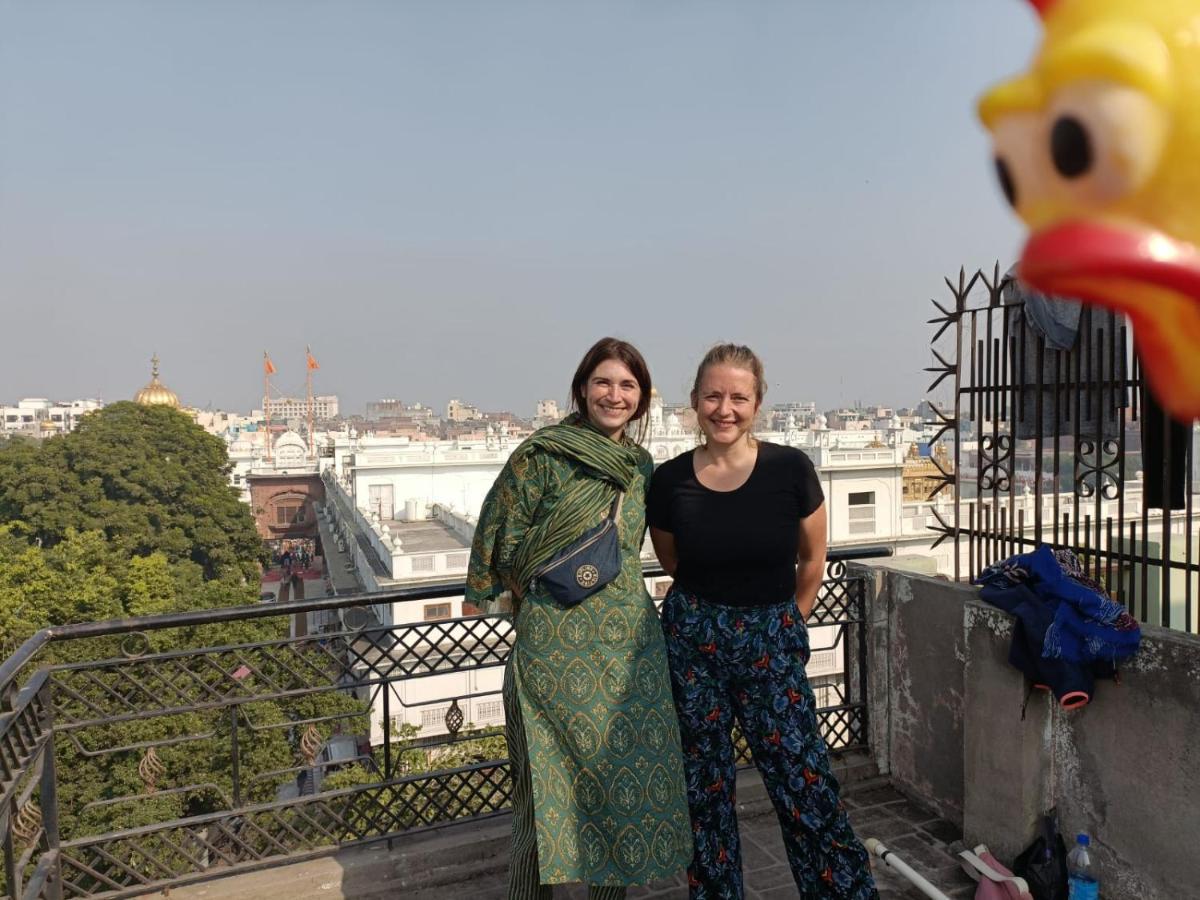 4N Homestay- Golden Temple View 암리차르 외부 사진